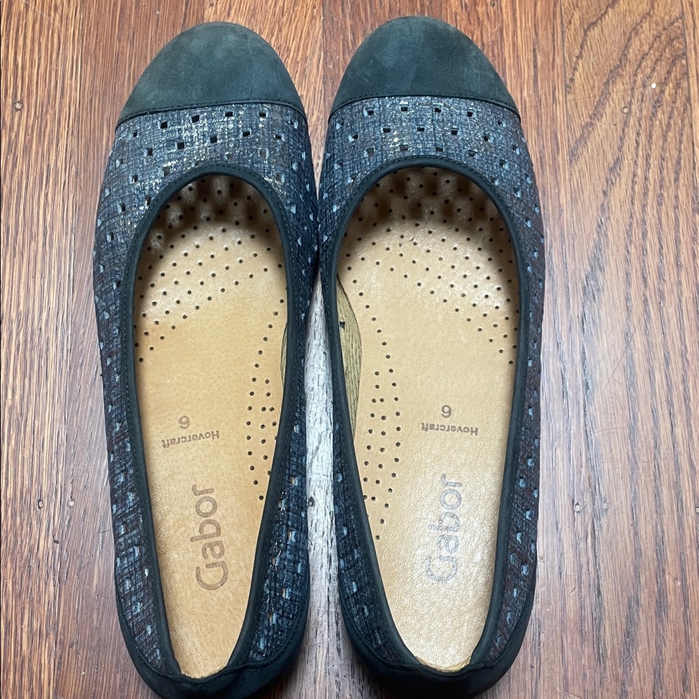 Gabor Black and Gray Women's Flats